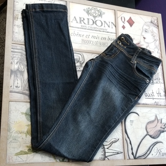 Blue Asphalt Denim - CUTE* Stretchy Blue Asphalt Low Rise Skinny Jeans